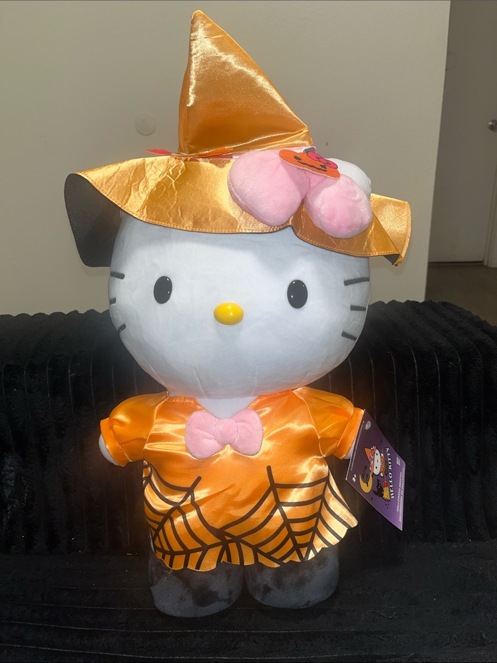 Hello Kitty Halloween Greeter Orange Witch with Pink Bow
